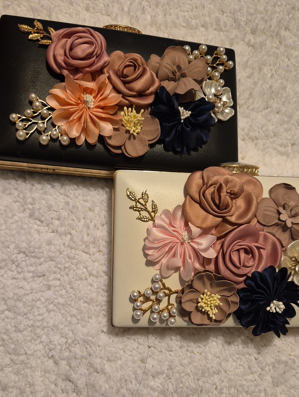 Elegant Floral Appliqué Clutch Bag - Black & Ivory